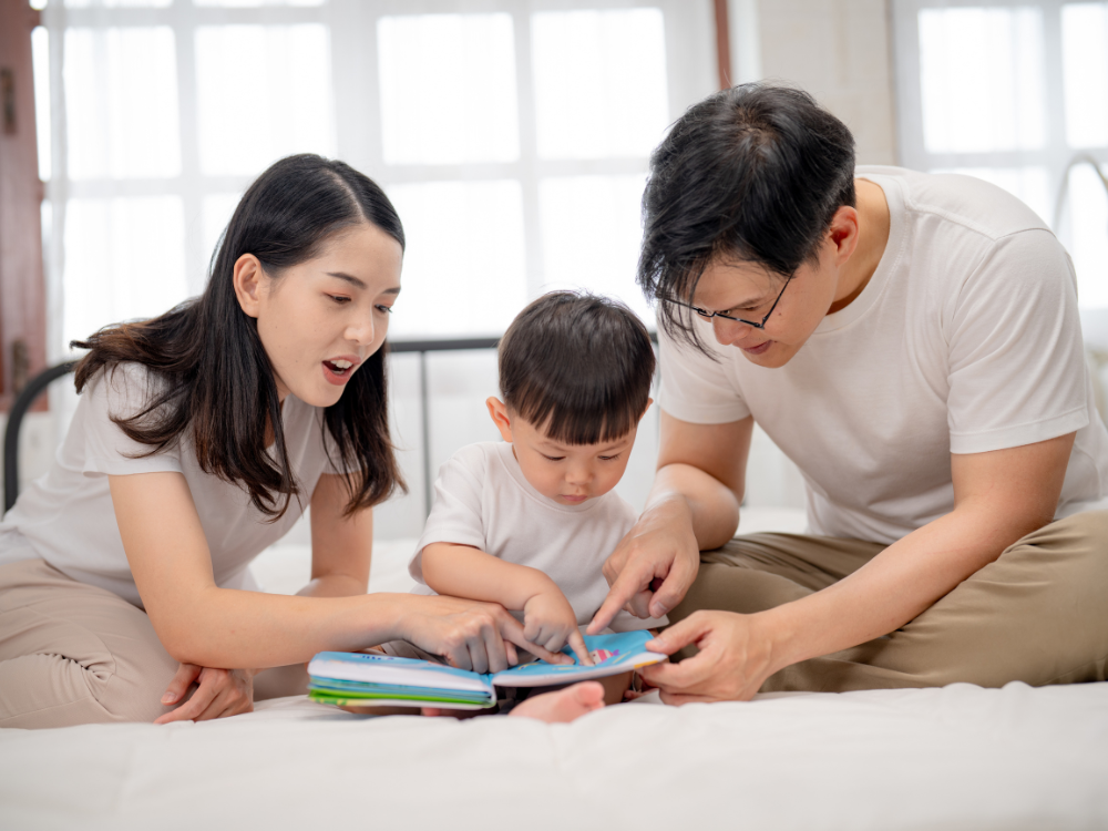 Bé nên bắt đầu học tiếng Anh từ mấy tuổi?