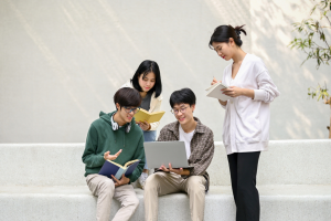 Bài tập tiếng Anh lớp 8